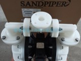 美国进口SANDPIPER胜佰德隔膜泵DN40密闭型球阀泵