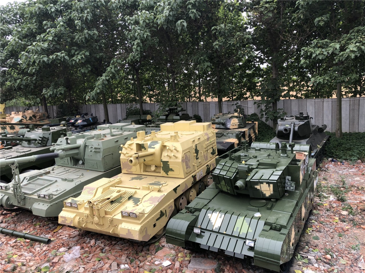 国防教育设备动态坦克出售厂家