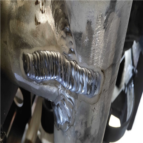 如何焊接山地自行车铝合金车架的变速线底座断裂